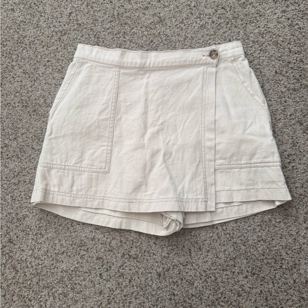 Khaki skort